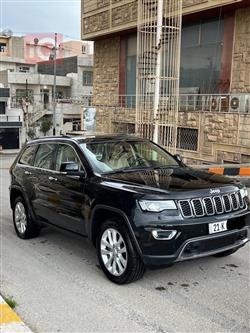 جیپ گراند شیرۆکی